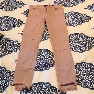 Lucky Brand mid rise Ava Skinny- light blush/rose